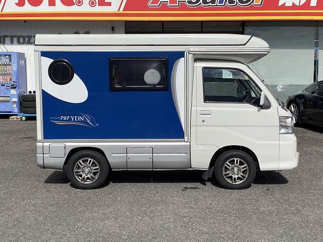 インディ707　キャンピングカー