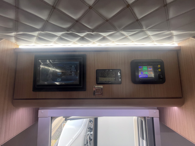 ディスカバリー 1 キャンピングカー