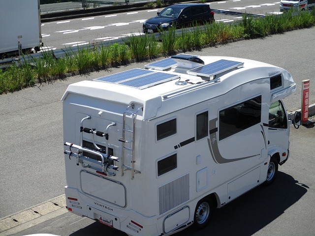 キャンピングカー カムロード ジル 520 売却