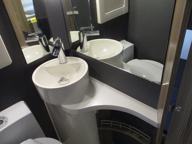 キャンピングカー ジル520 買取