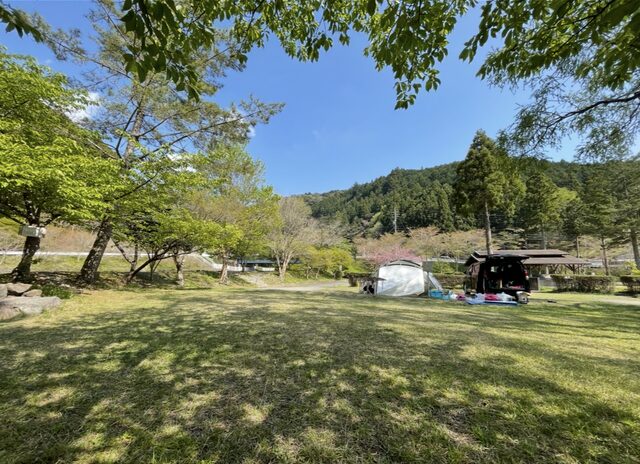 キャンプ場　ならここ　静岡県